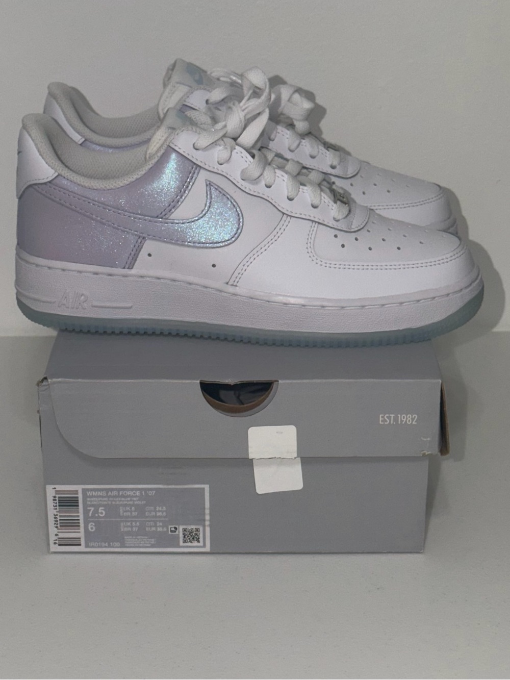 Nike Air Force 1 07 Pure Violet Blue Tint Glitter Iridescent IR0194-100 Size 7.5